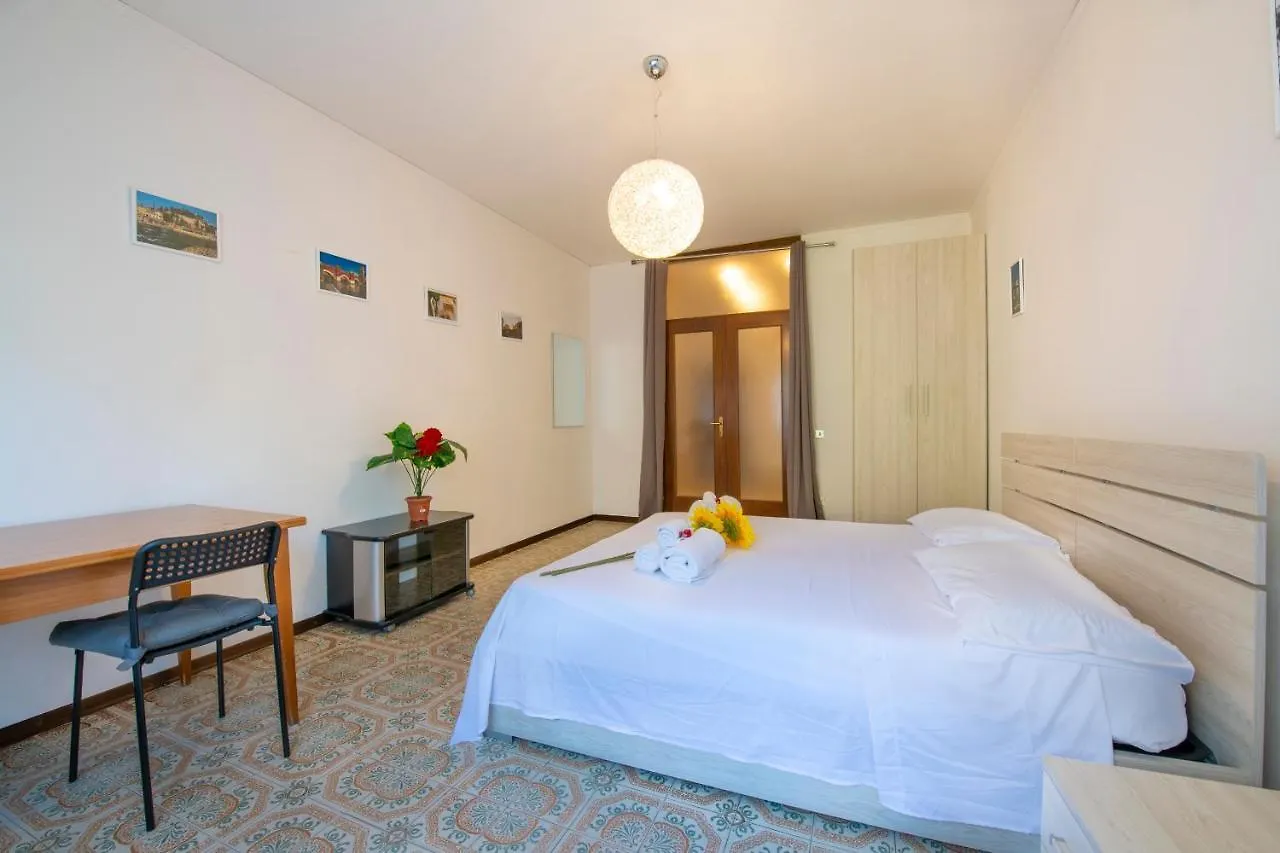 Olga'S Rooms Verona 0*,  Italy